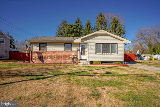 416 WEDGEWOOD DR, Blackwood, NJ 08012