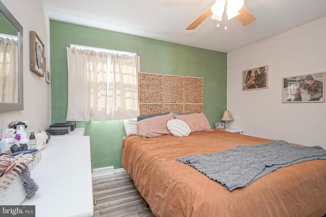 416 WEDGEWOOD DR, Blackwood, NJ 08012