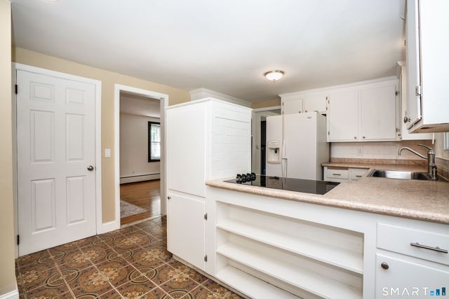 114 Fuller Drive, West Hartford, CT 06117