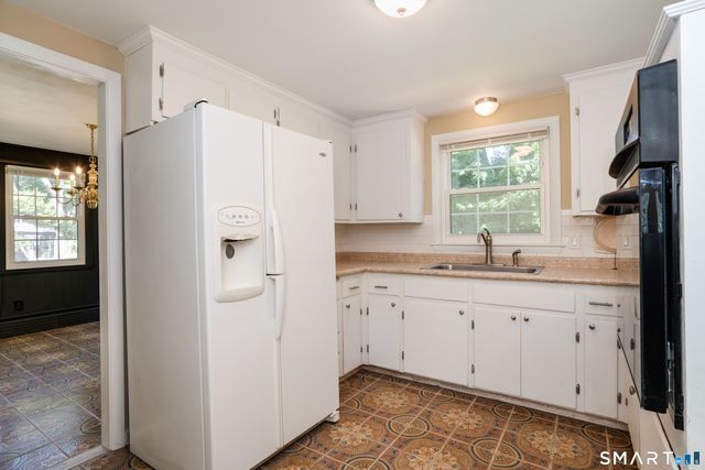 114 Fuller Drive, West Hartford, CT 06117