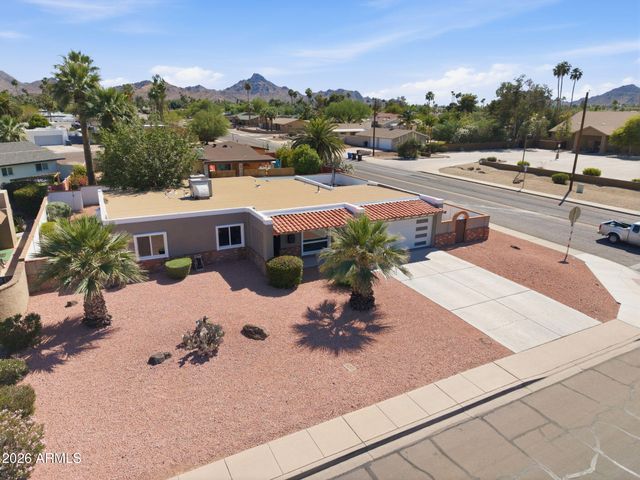 3601 E CHOLLA Street, Phoenix, AZ 85028