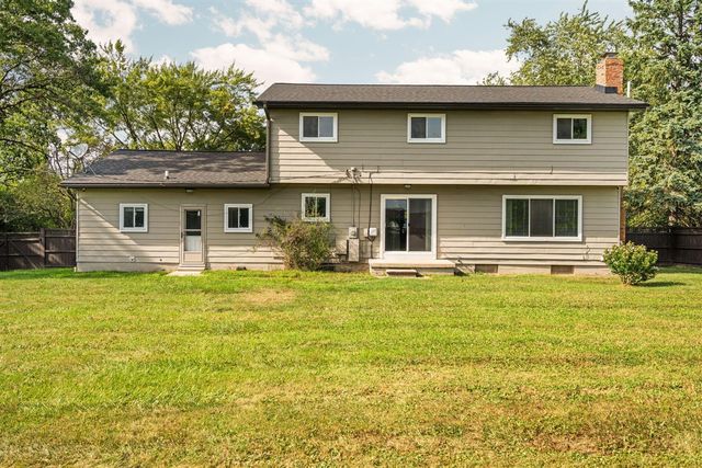 705 W Bemis Road, Saline, MI 48176