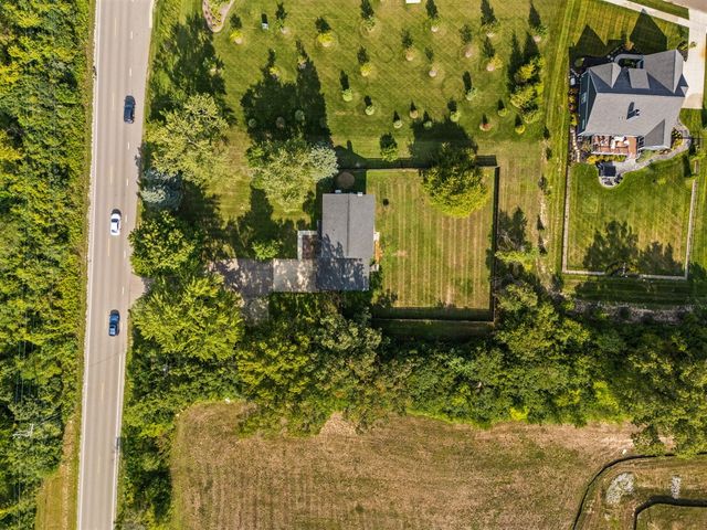 705 W Bemis Road, Saline, MI 48176