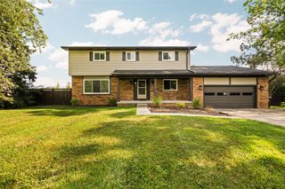 705 W Bemis Road, Saline, MI 48176