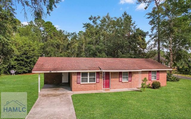 979B Pineland Avenue, Hinesville, GA 31313