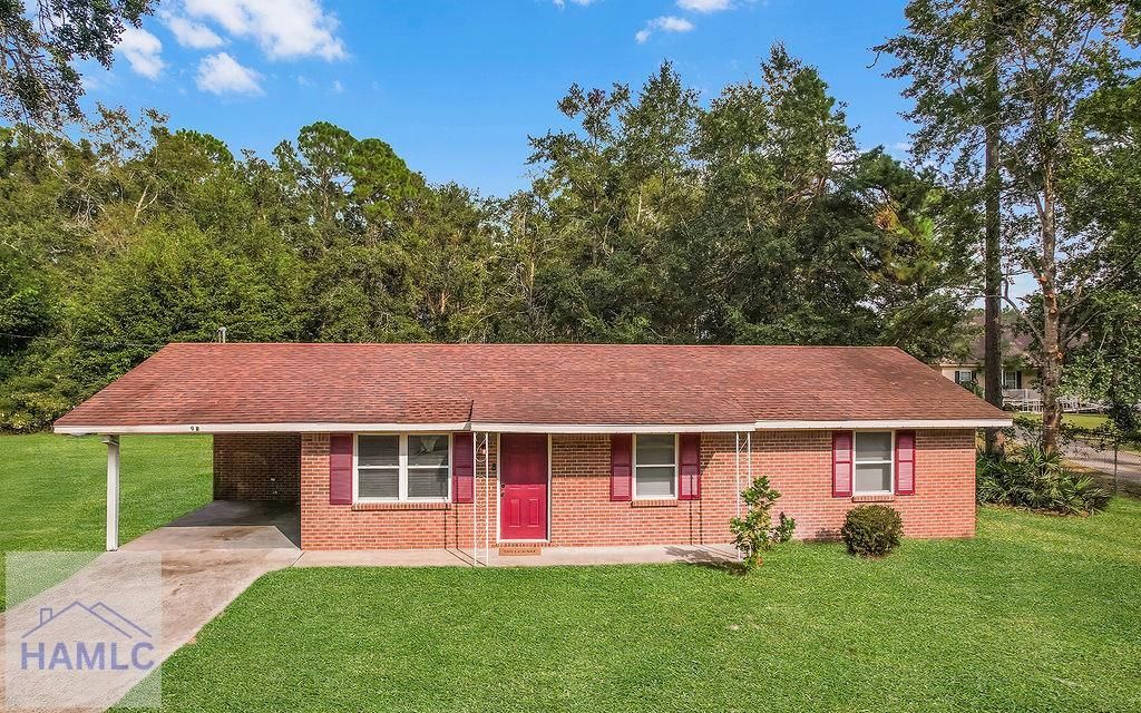 979B Pineland Avenue, Hinesville, GA 31313