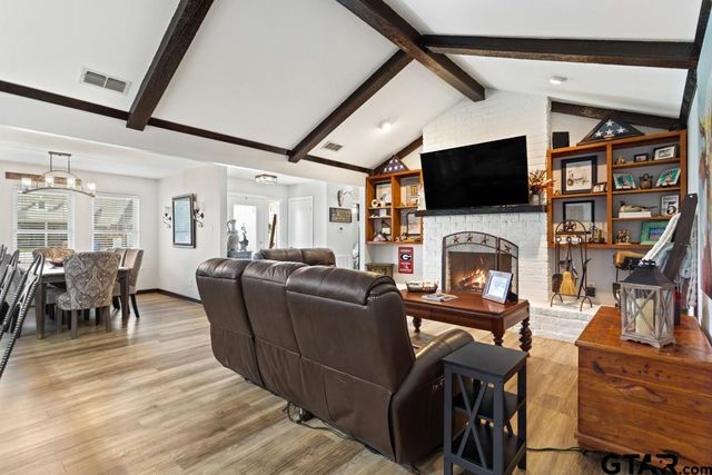 106 Ridgecrest Circle, Bullard, TX 75757