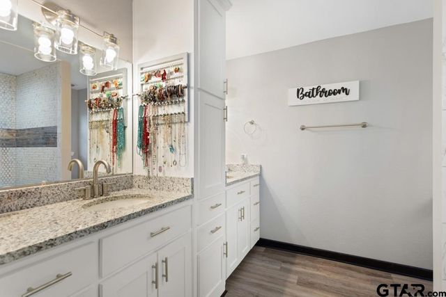 106 Ridgecrest Circle, Bullard, TX 75757