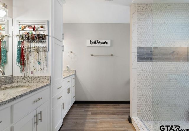 106 Ridgecrest Circle, Bullard, TX 75757