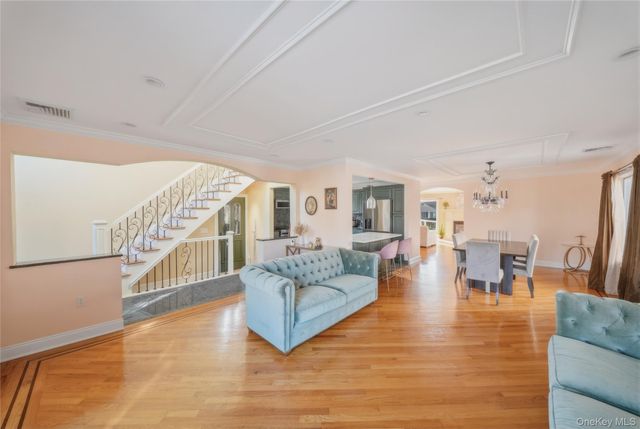 141-16 11th Avenue, Malba, NY 11357