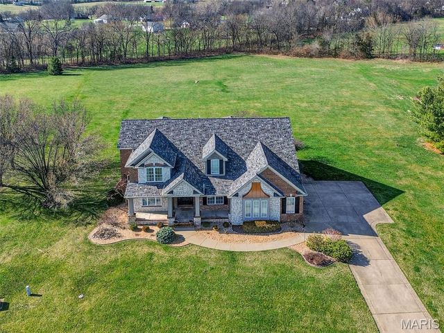 1772 Everest Avenue, O'fallon, MO 63366