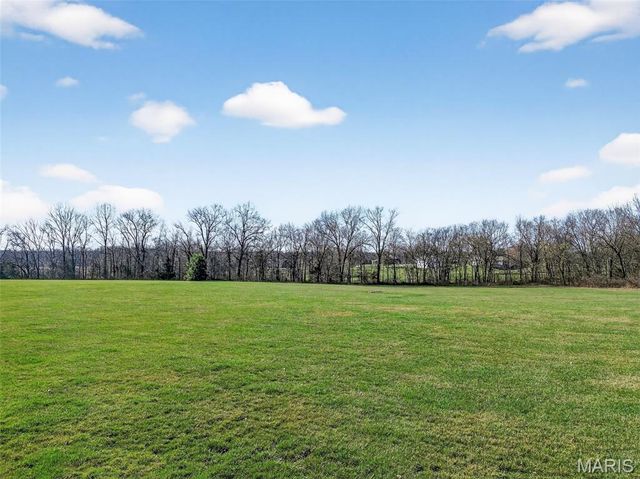 1772 Everest Avenue, O'fallon, MO 63366