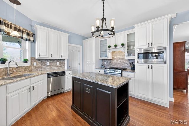 1772 Everest Avenue, O'fallon, MO 63366