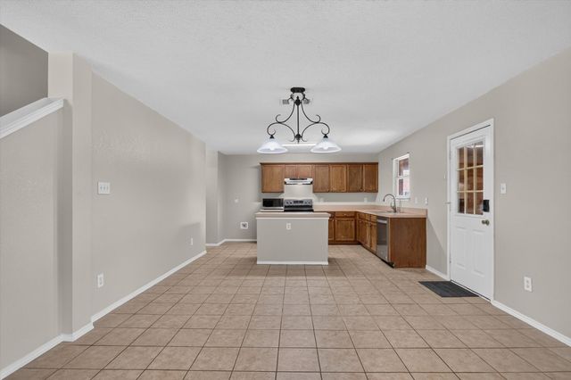 2427 Arroyo Springs Drive, Grand Prairie, TX 75052