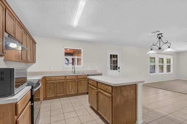 2427 Arroyo Springs Drive, Grand Prairie, TX 75052