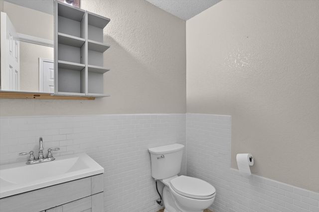 2427 Arroyo Springs Drive, Grand Prairie, TX 75052