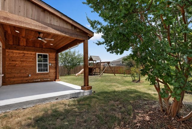 2427 Arroyo Springs Drive, Grand Prairie, TX 75052