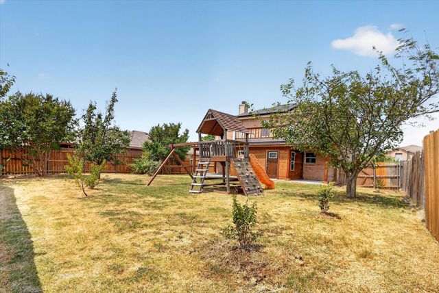 2427 Arroyo Springs Drive, Grand Prairie, TX 75052