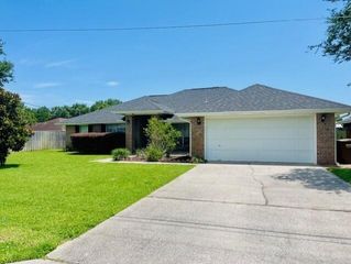 8271 Branston Drive, Navarre, FL 32566