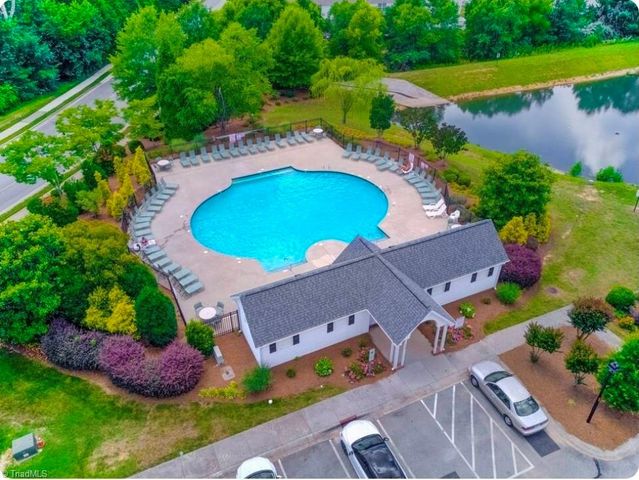 281 Malamute Lane, Greensboro, NC 27407
