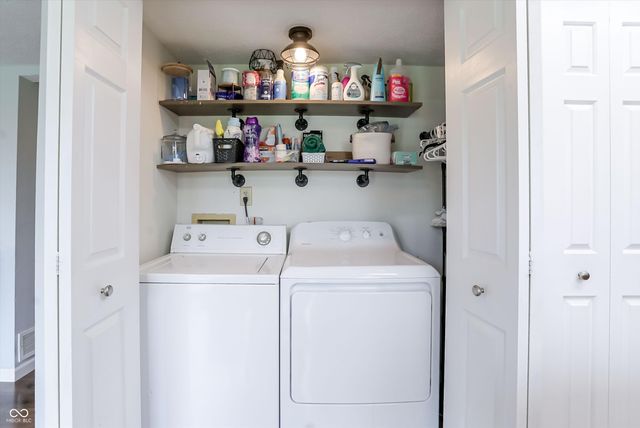 613 N White Ash Court, Mooresville, IN 46158