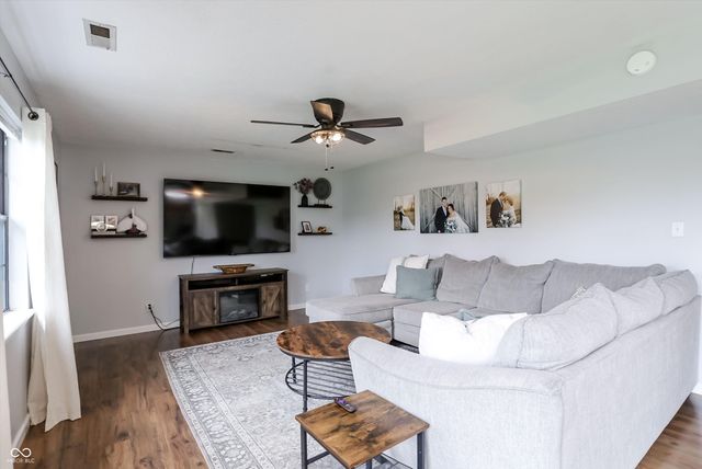 613 N White Ash Court, Mooresville, IN 46158