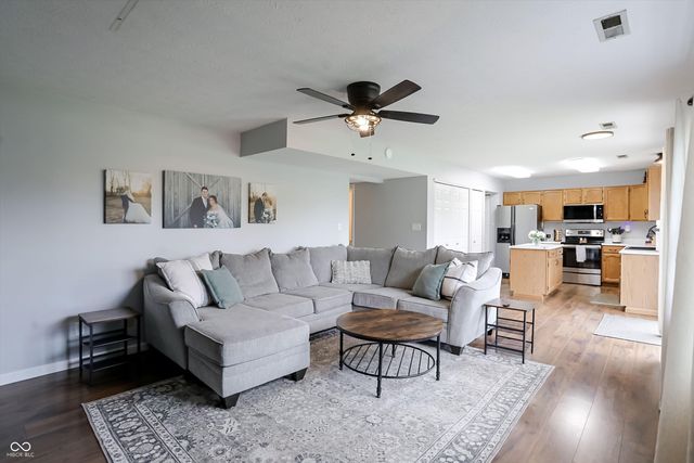 613 N White Ash Court, Mooresville, IN 46158