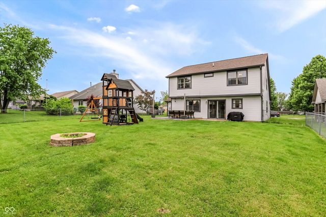 613 N White Ash Court, Mooresville, IN 46158