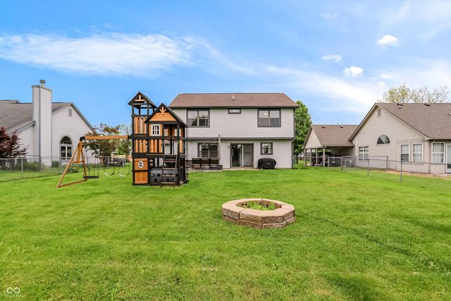 613 N White Ash Court, Mooresville, IN 46158