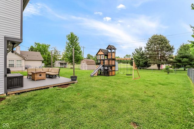 613 N White Ash Court, Mooresville, IN 46158