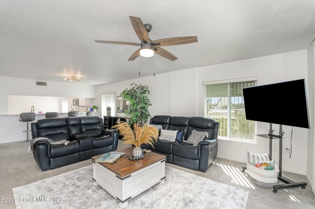 188 Pinellas Lane 301b, Cocoa Beach, FL 32931