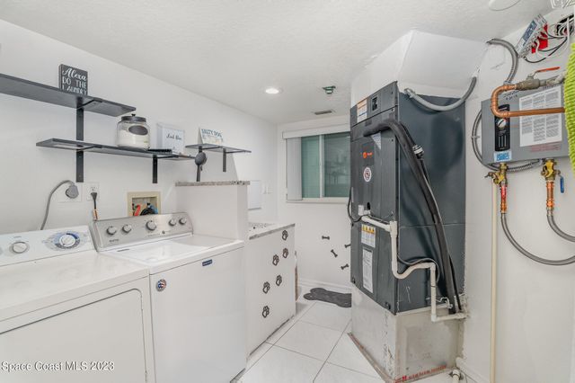 188 Pinellas Lane 301b, Cocoa Beach, FL 32931