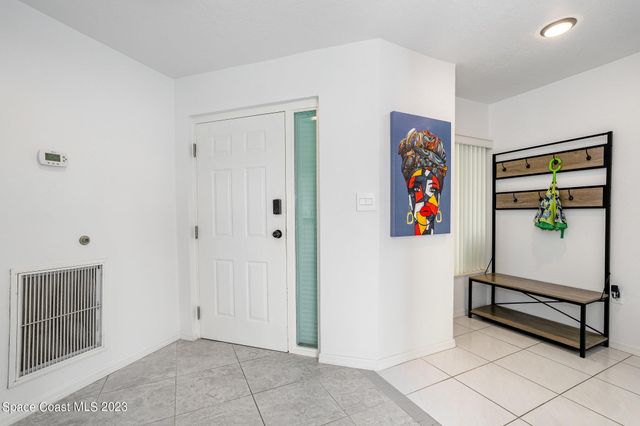 188 Pinellas Lane 301b, Cocoa Beach, FL 32931