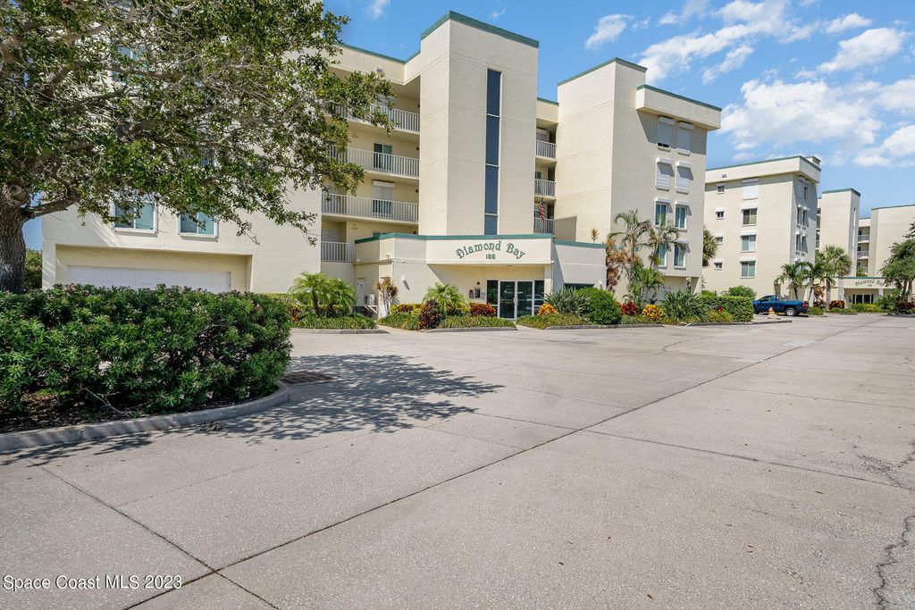 188 Pinellas Lane 301b, Cocoa Beach, FL 32931