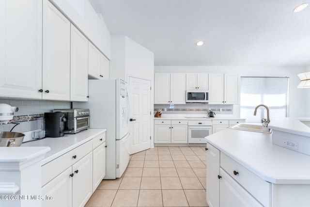 14574 MARSH VIEW Drive, Jacksonville, FL 32250