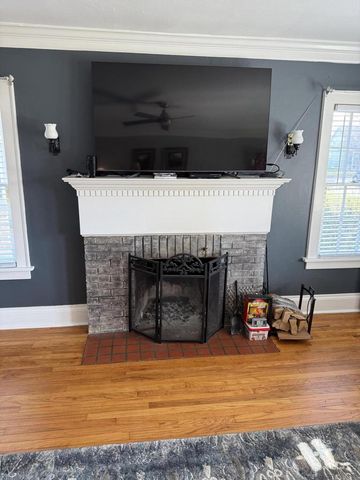 7711 14th AVENUE, Kenosha, WI 53143