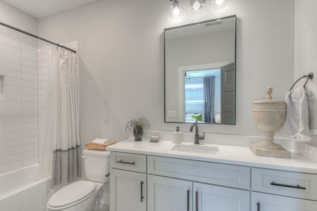 801 Cherokee Ave Apt 7, Nashville, TN 37207