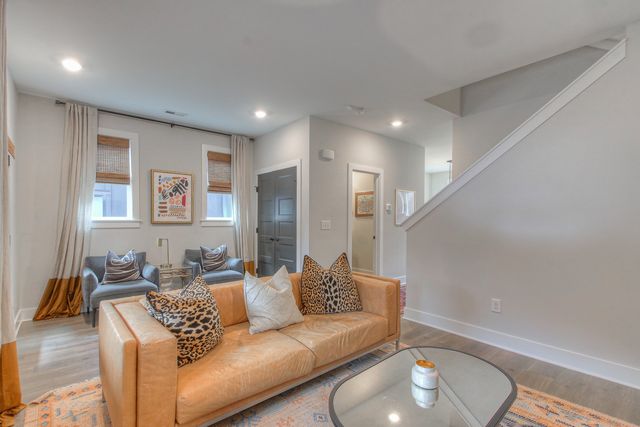 801 Cherokee Ave Apt 7, Nashville, TN 37207