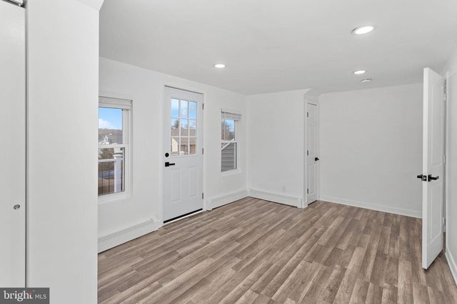 105 CARMEN AVE, Trenton, NJ 08610