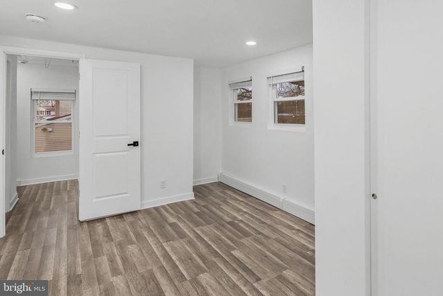 105 CARMEN AVE, Trenton, NJ 08610