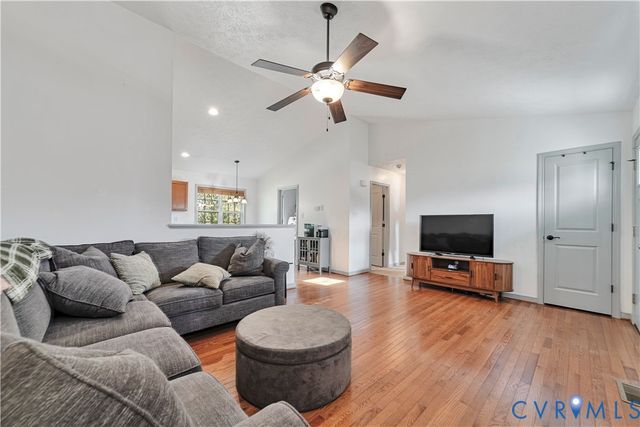 1016 Sycamore Crest Dr, Henrico, VA 23231