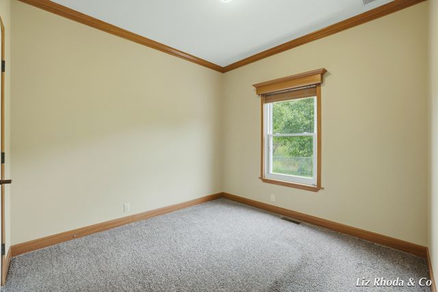 5610 Kingsley Drive NE, Rockford, MI 49341