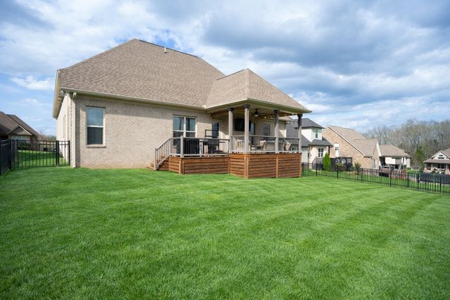190 Pima Trl, Lebanon, TN 37087