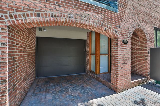 252 Rivermist Drive, Buffalo, NY 14202