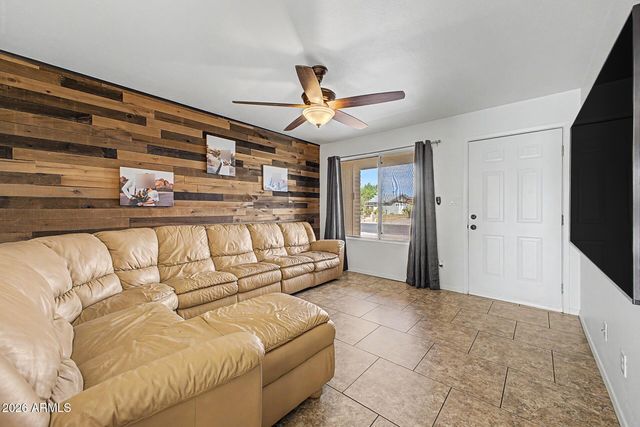 2055 E 7TH Avenue, Mesa, AZ 85204