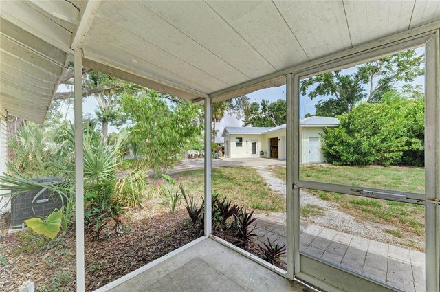 1300 LOMA LINDA COURT, Sarasota, FL 34239
