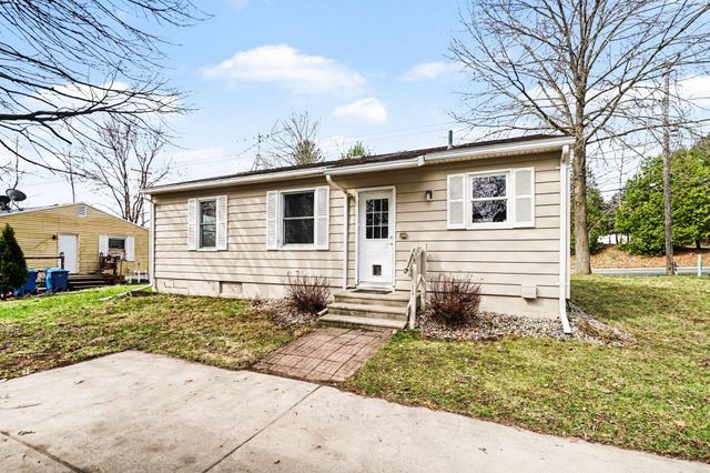 2424 Nichols Road, Kalamazoo, MI 49004