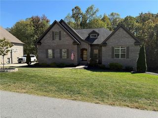 4052 Ridgeline Drive, Kernersville, NC 27284