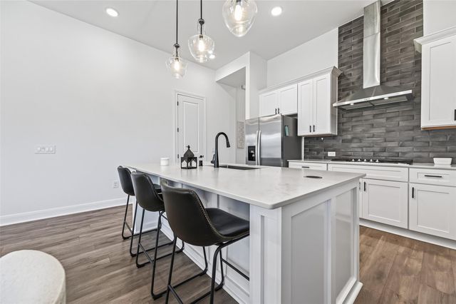 18218 Ellerden Forest Drive, Tomball, TX 77377