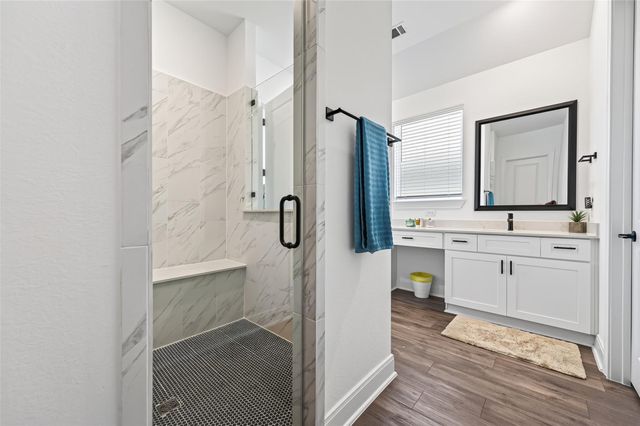18218 Ellerden Forest Drive, Tomball, TX 77377